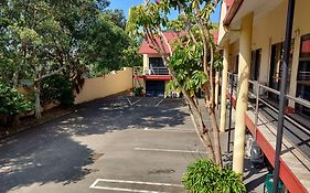 Rayland Epsom Motel